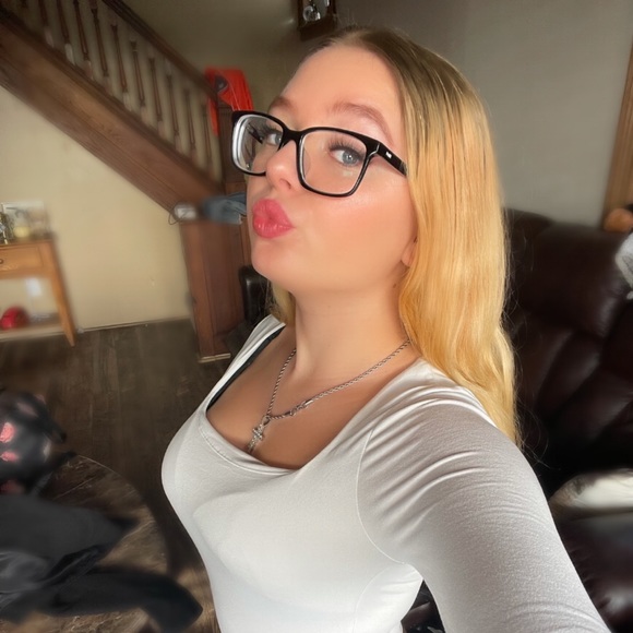 ariellezab